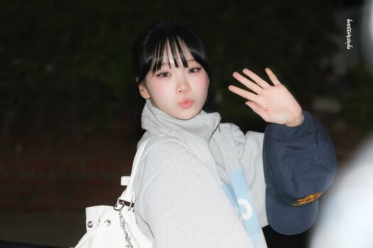 Kim chaewon  page leaked private photo uncensored HD quality