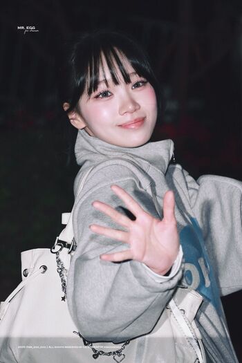 Kim chaewon  page leaked private photo uncensored HD quality