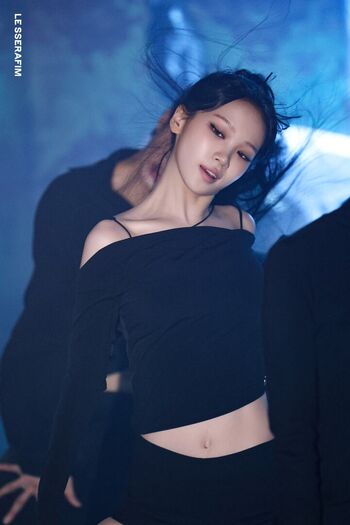 Kim chaewon  page leaked private photo uncensored HD quality