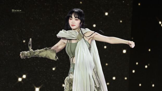 Kim chaewon leaked private photo uncensored HD quality