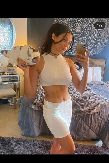 Kira kosarin  page leaked private photo uncensored HD quality