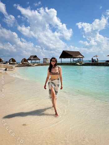 Kira kosarin  page leaked private photo uncensored HD quality