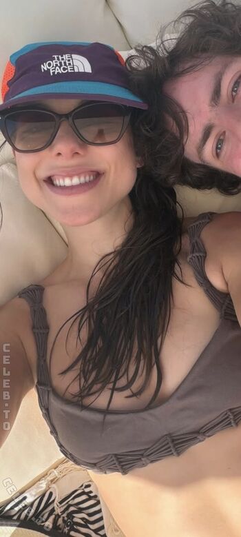 Kira kosarin  page leaked private photo uncensored HD quality