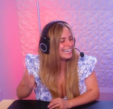 Kristen stephensonpino page leaked private photo uncensored HD quality