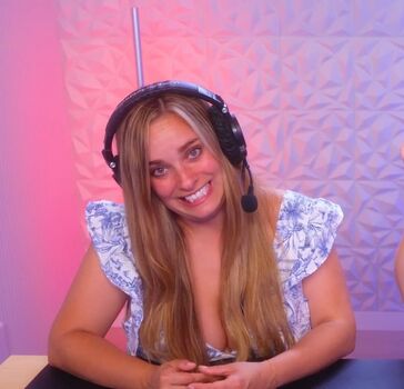Kristen stephensonpino page leaked private photo uncensored HD quality