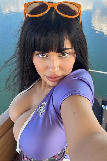 Kylie jenner  page leaked private photo uncensored HD quality