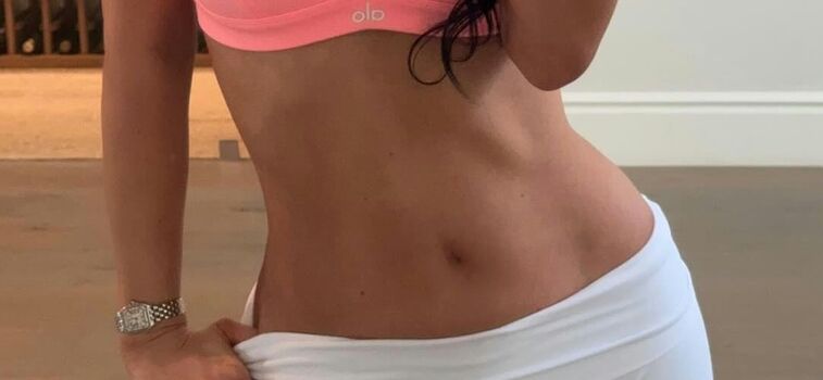 Kylie jenner leaked private photo uncensored HD quality