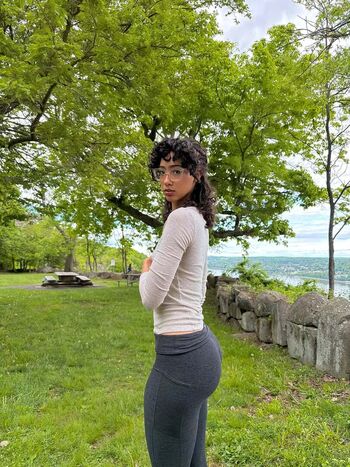 Lalayravo leaked private photo uncensored HD quality