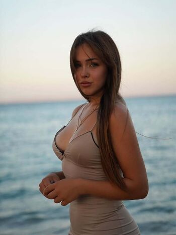 Lara stxx page leaked private photo uncensored HD quality