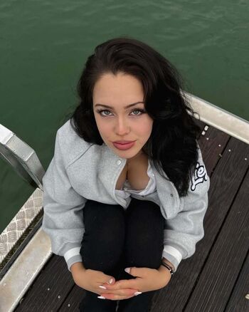 Lara stxx page leaked private photo uncensored HD quality
