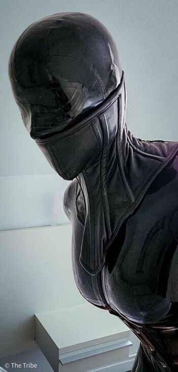Latex fetish page leaked private photo uncensored HD quality