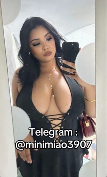 Laviedebell leaked private photo uncensored HD quality