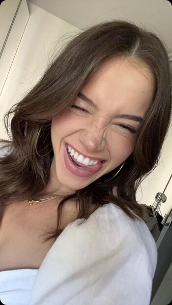 Lea elui page leaked private photo uncensored HD quality
