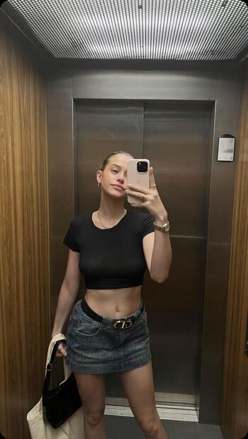 Lea elui page leaked private photo uncensored HD quality