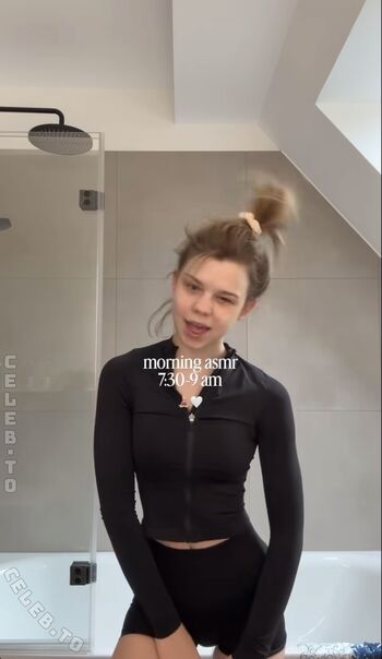 Lea peach leaked private photo uncensored HD quality