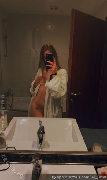 Lea wcet leaked private photo uncensored HD quality