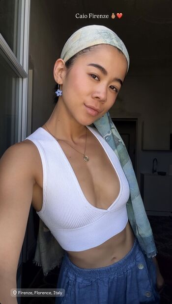 Leah lewis page leaked private photo uncensored HD quality