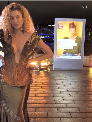 Leila lowfire leaked private photo uncensored HD quality