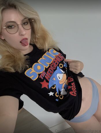 Lexie grace love leaked private photo uncensored HD quality