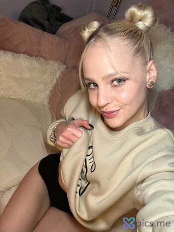 Lilkikiexclusive leaked private photo uncensored HD quality