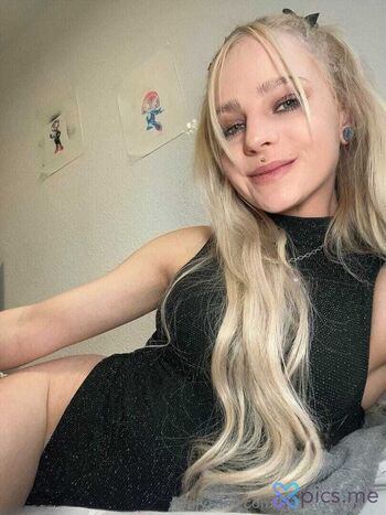 Lilkikiexclusive leaked private photo uncensored HD quality