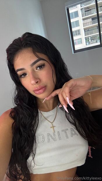 Lilkittylee  page leaked private photo uncensored HD quality