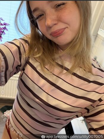 Lilly schaper page leaked private photo uncensored HD quality