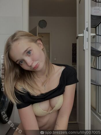 Lilly schaper page leaked private photo uncensored HD quality