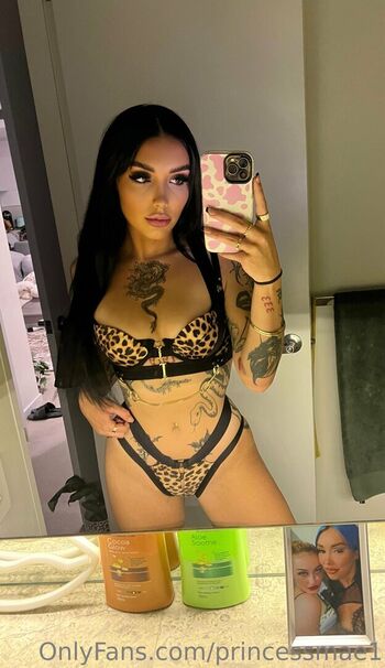 Lily mccoy page leaked private photo uncensored HD quality