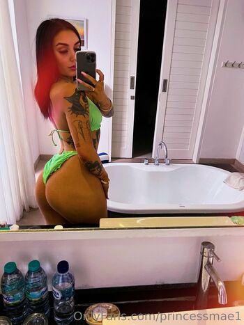 Lily mccoy page leaked private photo uncensored HD quality
