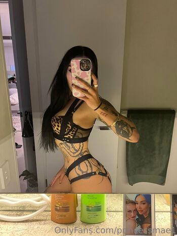 Lily mccoy page leaked private photo uncensored HD quality