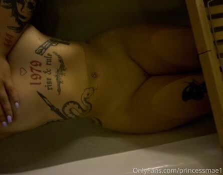 Lily mccoy page leaked private photo uncensored HD quality