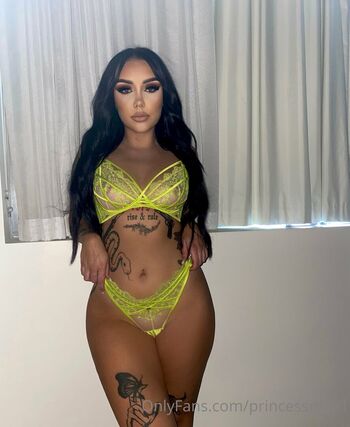Lily mccoy leaked private photo uncensored HD quality