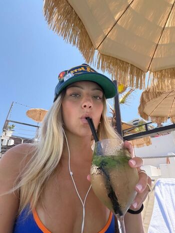 Lily rowland page leaked private photo uncensored HD quality