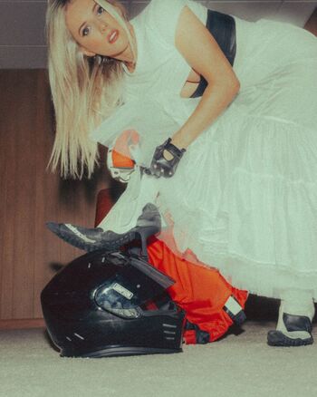 Lindsay brewer leaked private photo uncensored HD quality