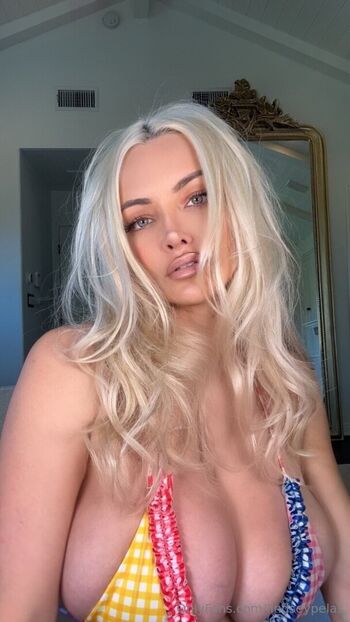 Lindsay pelas page leaked private photo uncensored HD quality