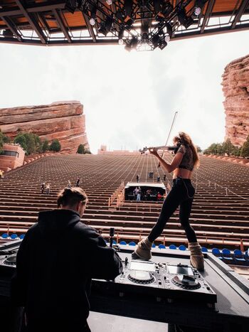 Lindsey stirling  page leaked private photo uncensored HD quality