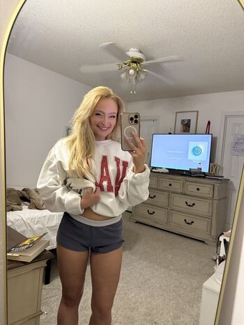 Lindshough leaked private photo uncensored HD quality