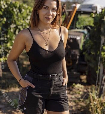 Lisa reichardt leaked private photo uncensored HD quality