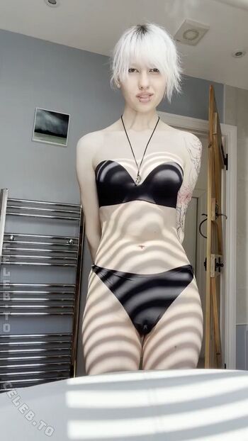 Little emo kitten page leaked private photo uncensored HD quality
