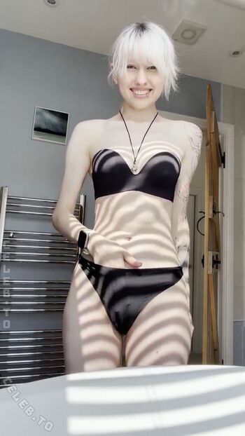 Little emo kitten page leaked private photo uncensored HD quality