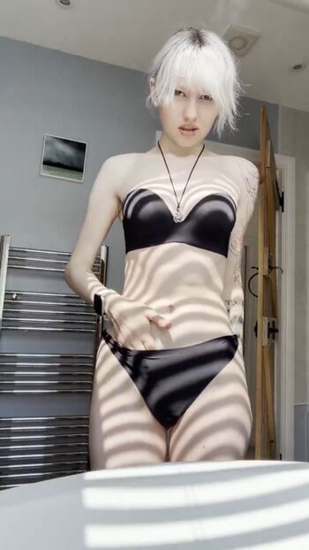 Little emo kitten page leaked private photo uncensored HD quality