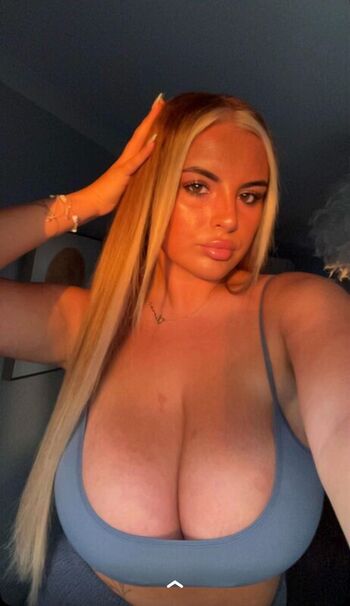 Liv jones leaked private photo uncensored HD quality