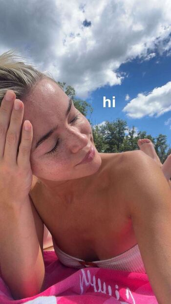 Livvy dunne  page leaked private photo uncensored HD quality