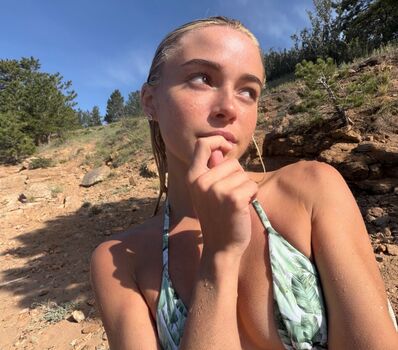 Livvy dunne  page leaked private photo uncensored HD quality