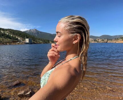 Livvy dunne  page leaked private photo uncensored HD quality