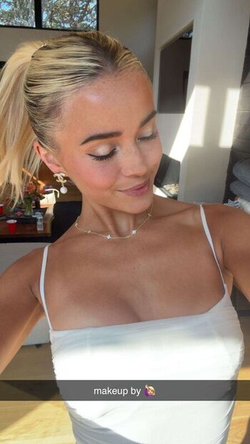 Livvy dunne  page leaked private photo uncensored HD quality