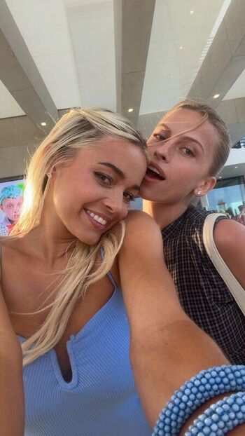 Livvy dunne  page leaked private photo uncensored HD quality