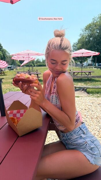 Livvy dunne  page leaked private photo uncensored HD quality