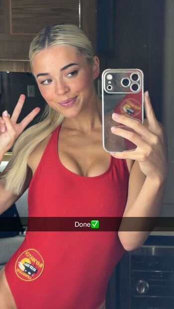 Livvy dunne  page leaked private photo uncensored HD quality